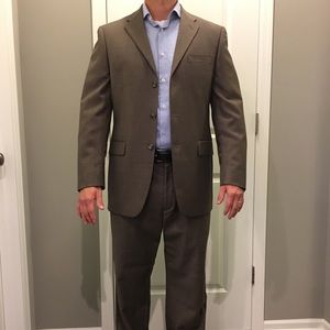 Men’s suit